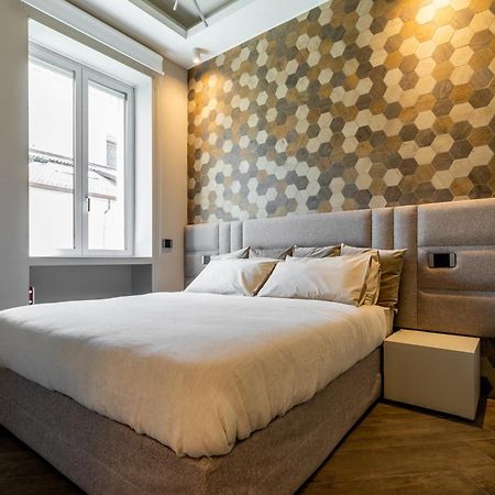 Duomo Elegant Apartment Milaan Buitenkant foto